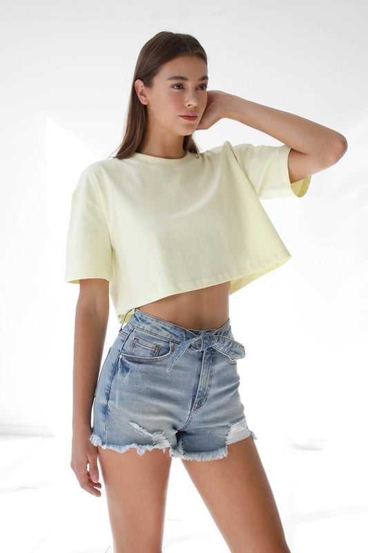 FRONT RIBBON TIE DETAIL SHORTS MEDIUM S by Insane Gene | Fleurcouture