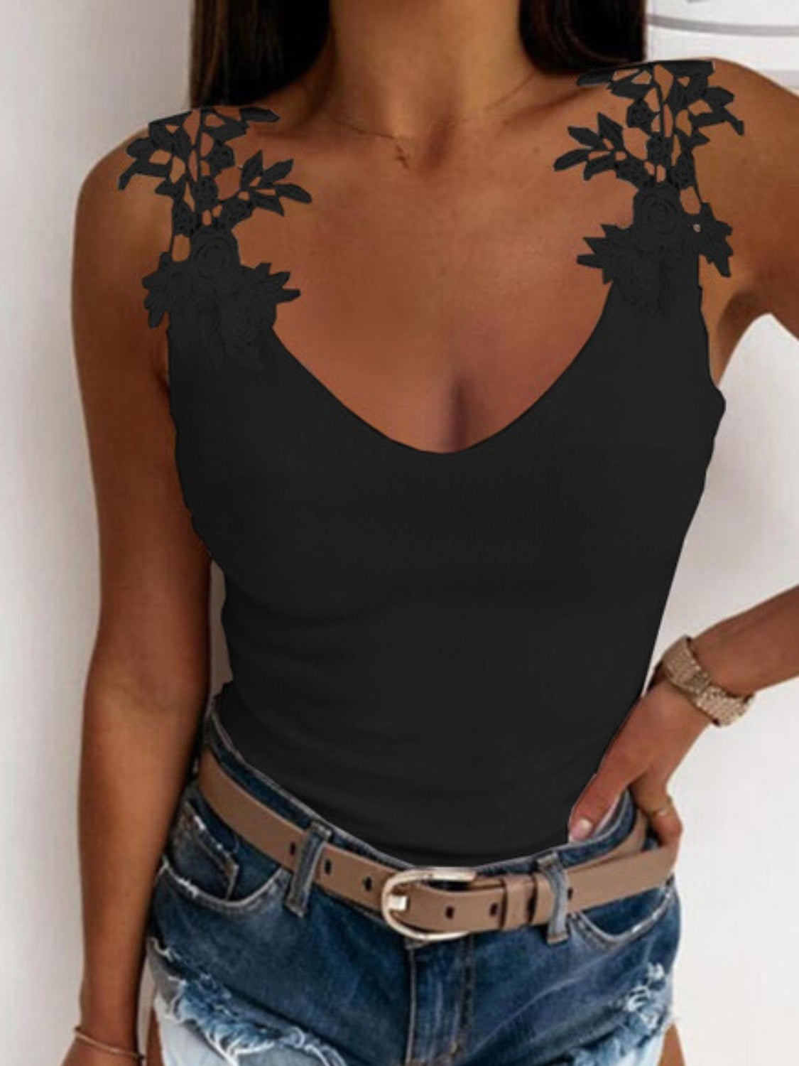 Full Size Lace Detail Scoop Neck Tank Black S Women&