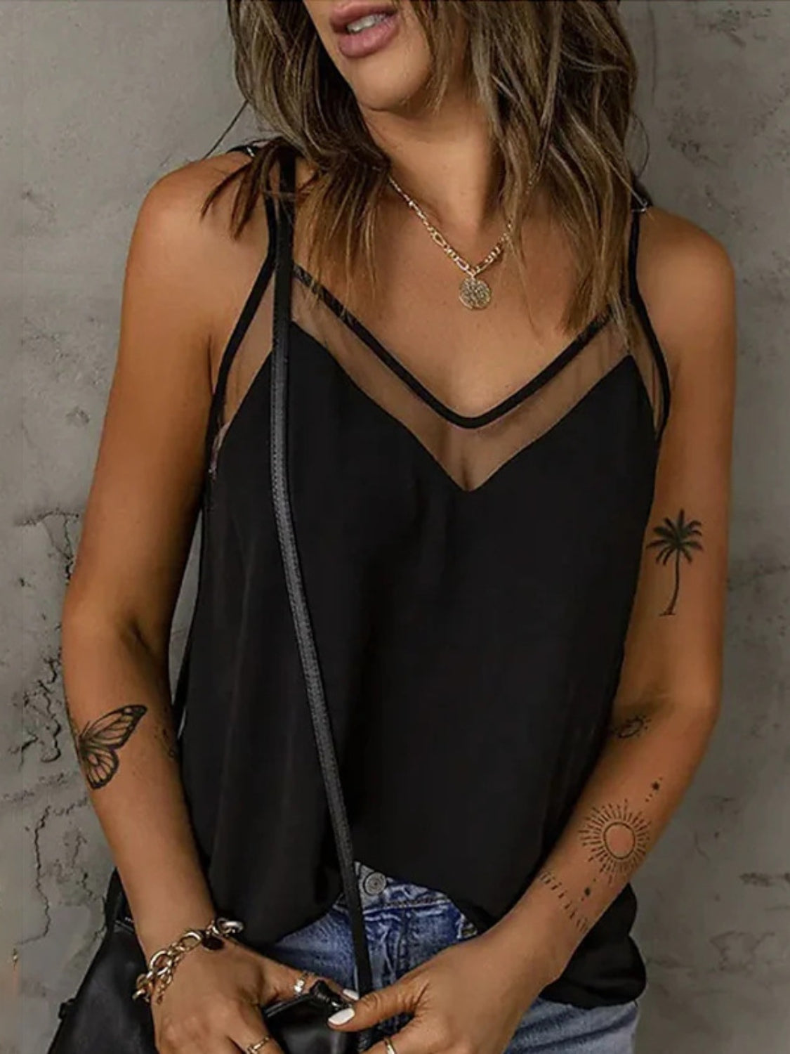 Full Size V-Neck Spaghetti Strap Cami Black S Women&