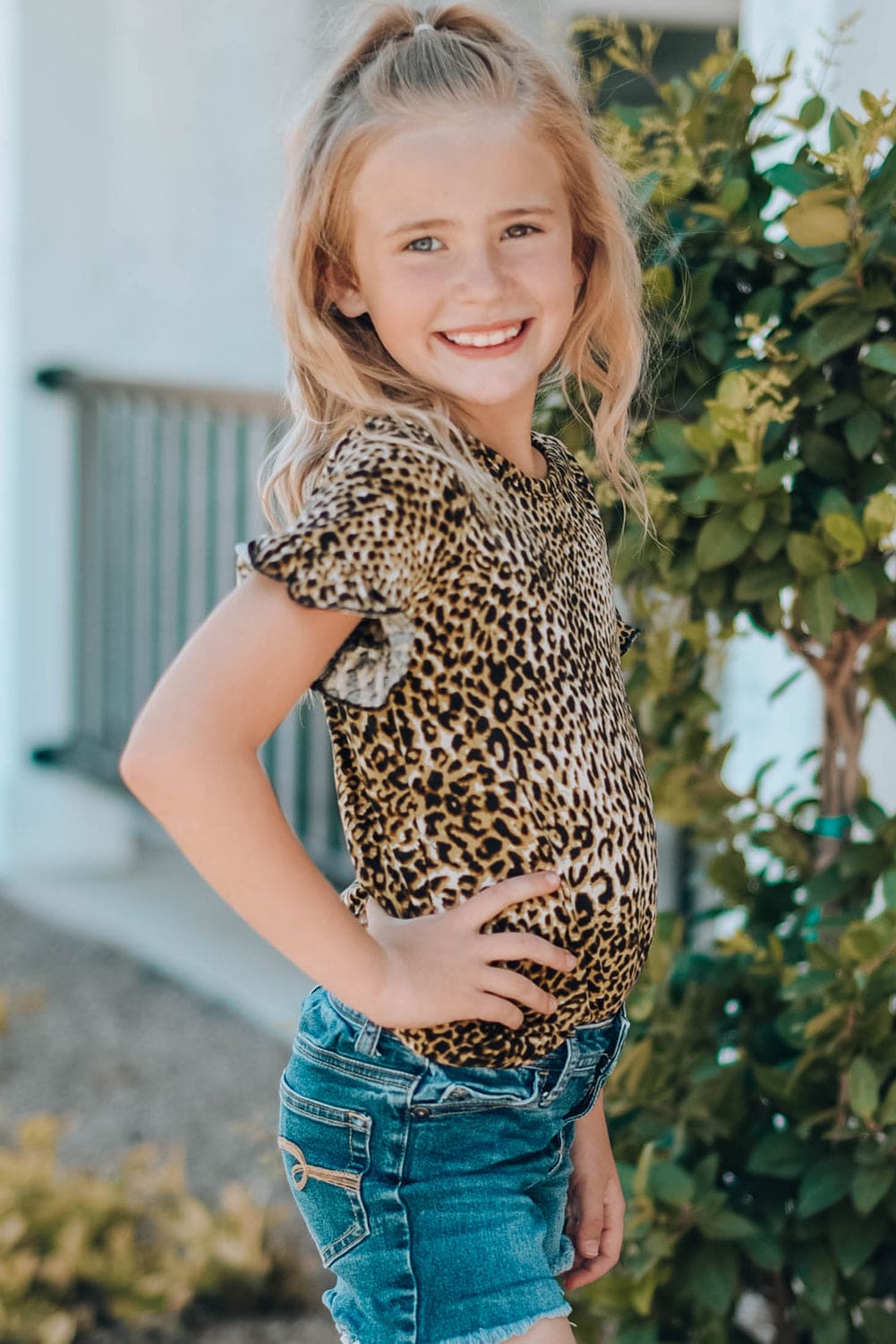 Girls Leopard Short Flounce Sleeve Tee Leopard by Trendsi | Fleurcouture