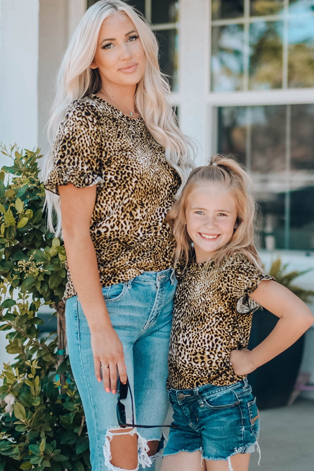 Girls Leopard Short Flounce Sleeve Tee Leopard by Trendsi | Fleurcouture