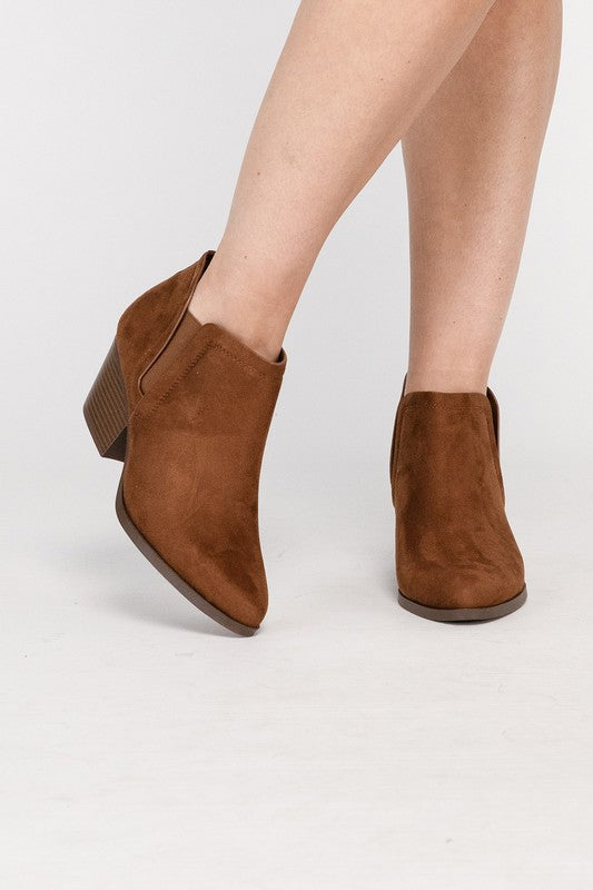 GWEN Suede Ankle Boots COGNAC by Fortune Dynamic | Fleurcouture