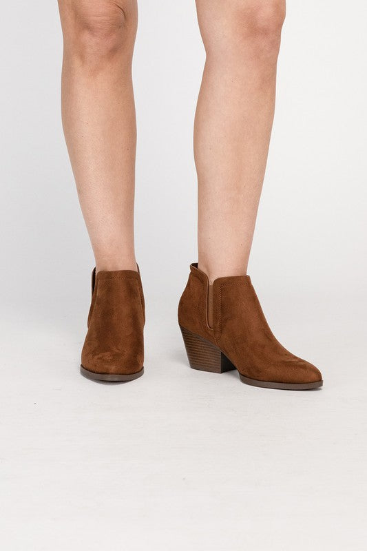 GWEN Suede Ankle Boots COGNAC by Fortune Dynamic | Fleurcouture