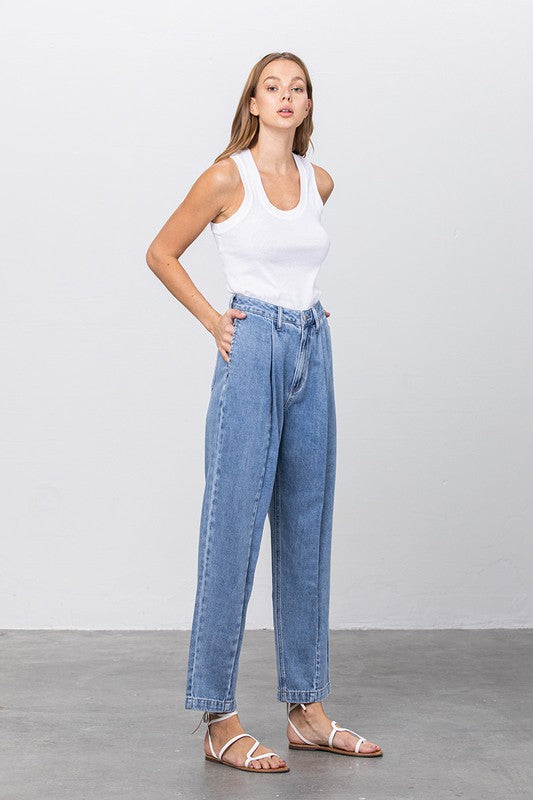 HI-WAIST SLOUCH JEANS MEDIUM by Denim Lab USA | Fleurcouture