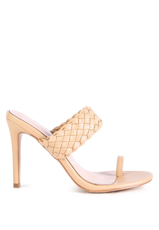 HIGH PERKS WOVEN STRAP TOE RING SANDALS by Rag Company | Fleurcouture