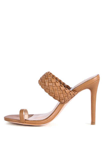 HIGH PERKS WOVEN STRAP TOE RING SANDALS by Rag Company | Fleurcouture