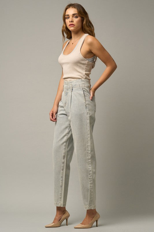 HIGH RISE BALLOON JEANS LIGHT by Insane Gene | Fleurcouture