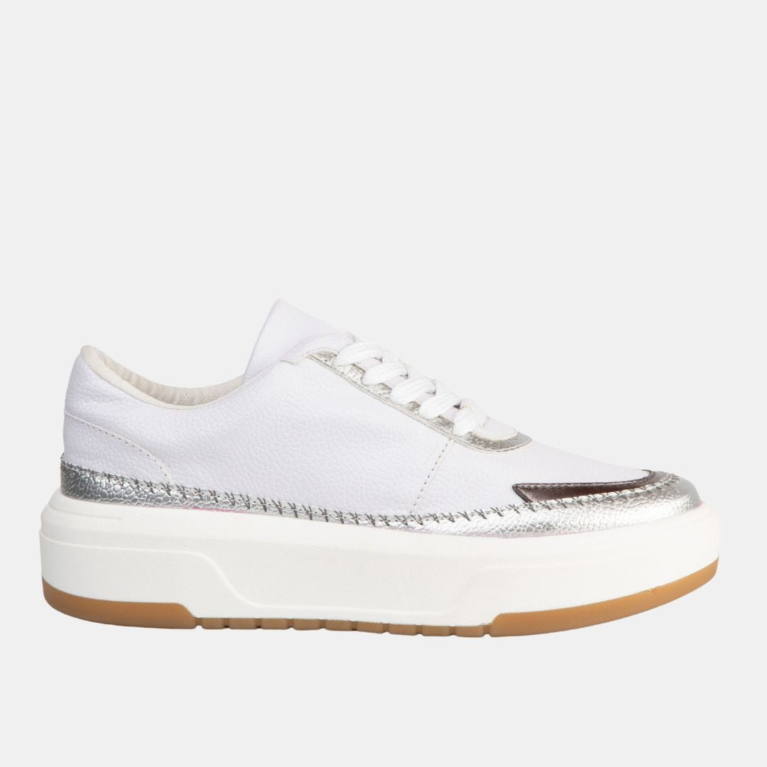 IRIS White 6 SNEAKERS by MODAPASSO | Fleurcouture