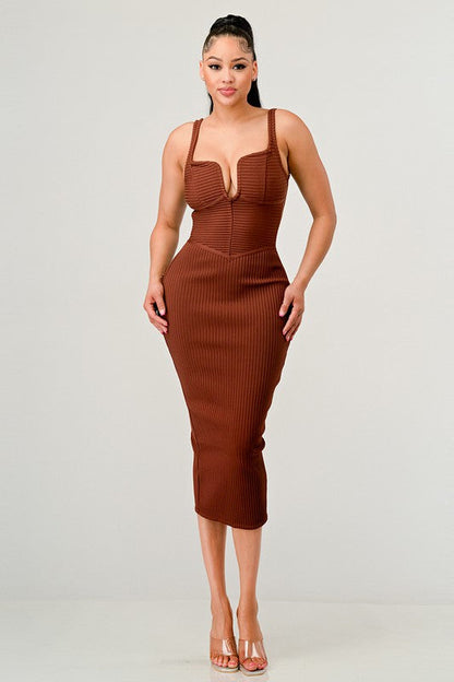 IT FEELS LIKE FALL MIDI DRESS BROWN by Athina | Fleurcouture