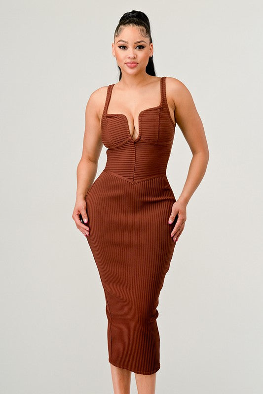 IT FEELS LIKE FALL MIDI DRESS BROWN by Athina | Fleurcouture