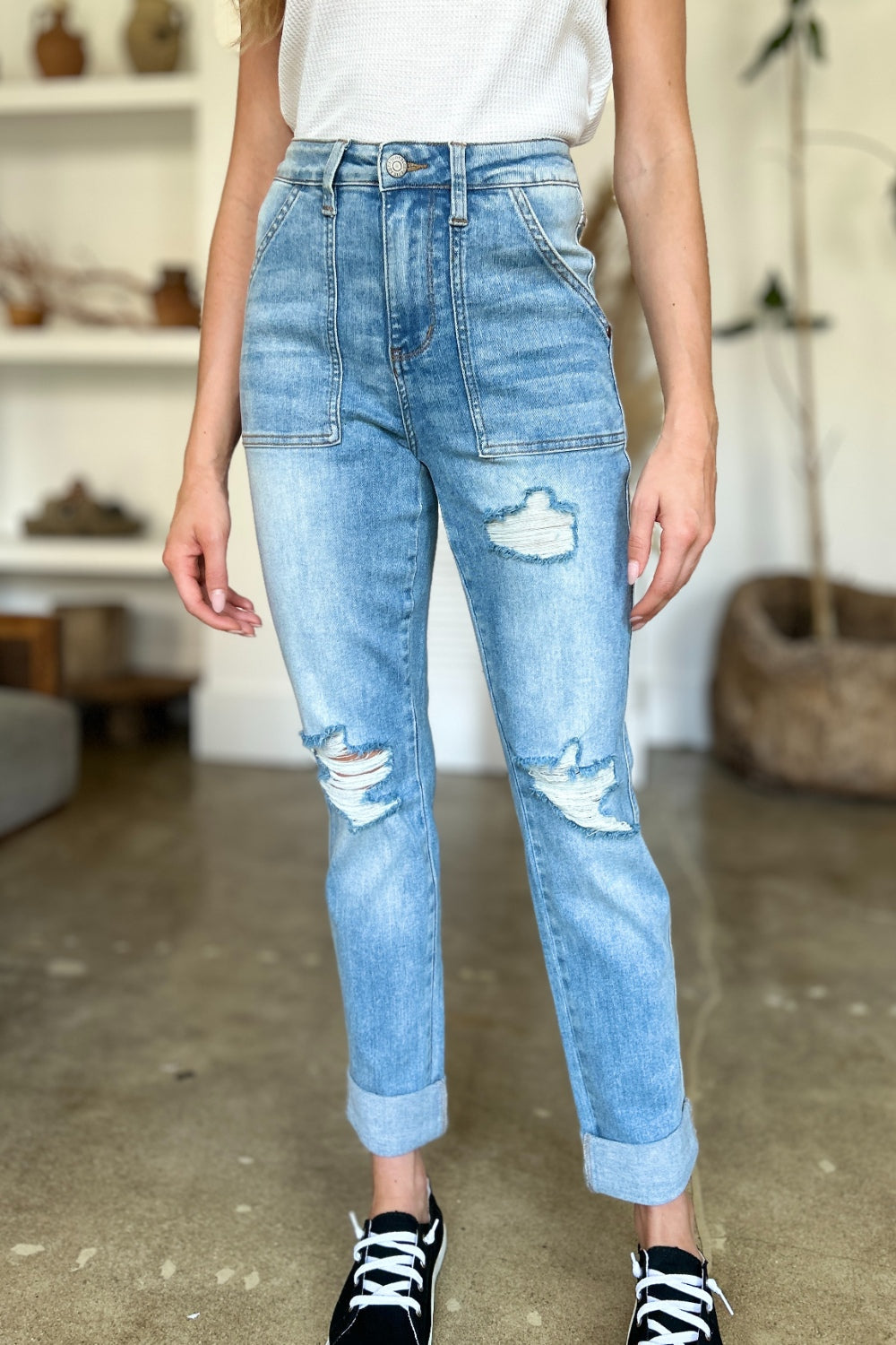 Judy Blue Full Size Distressed Straight Jeans with Patch Pockets Medium Women&