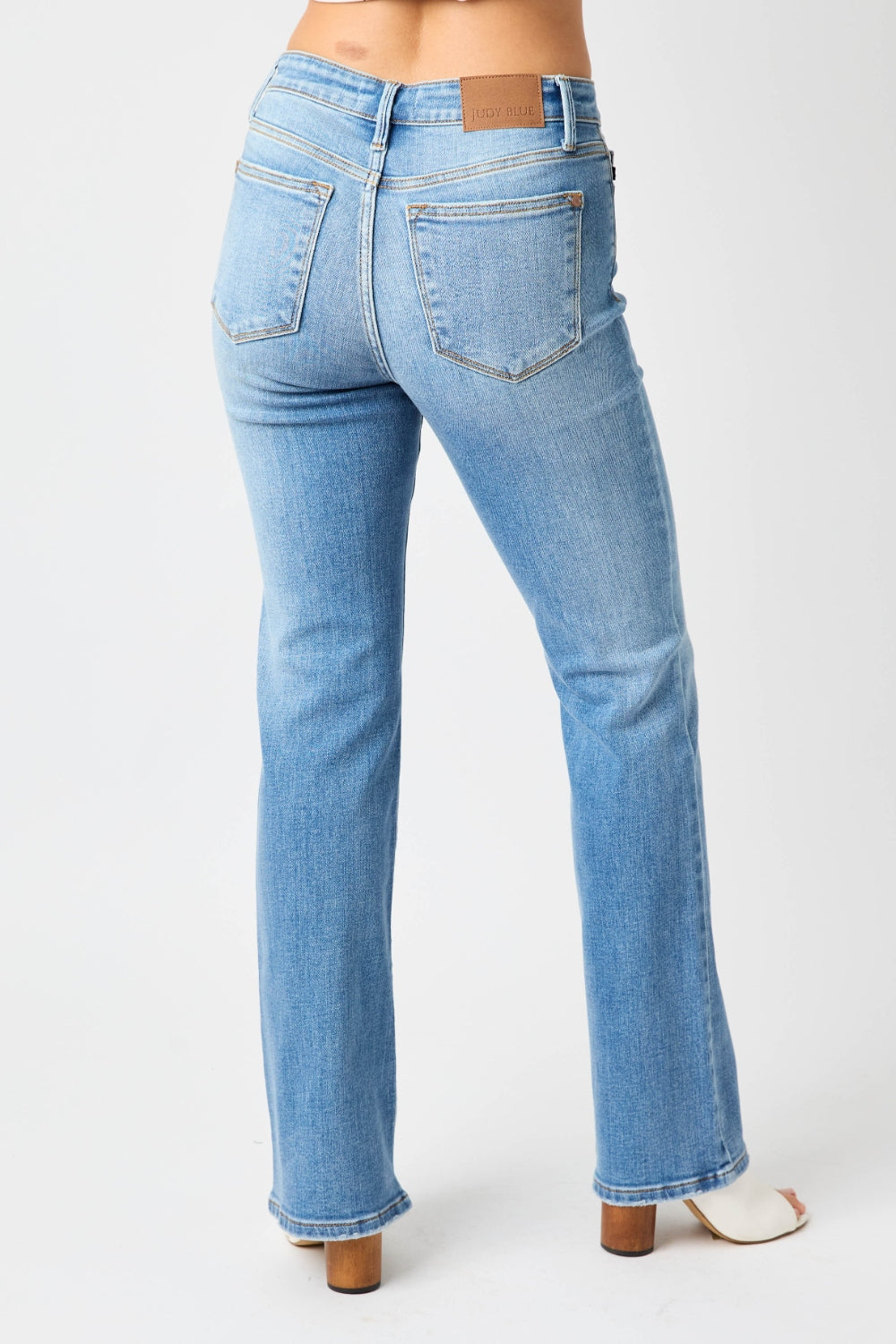 Judy Blue Full Size Mid-Rise Waist Straight Jeans Medium Women&