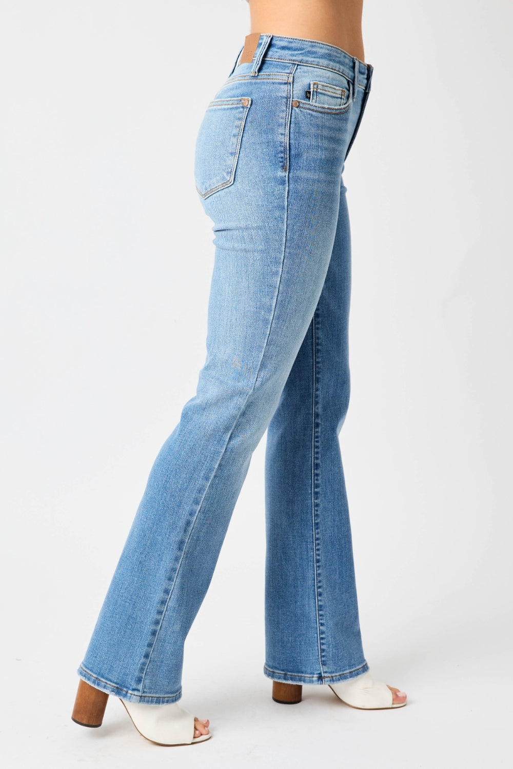 Judy Blue Full Size Mid-Rise Waist Straight Jeans Medium Women&