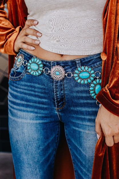 Kinda Ranchy Floral Turquoise Concho Link Belt Silver One Size Belts by Southern Grace | Fleurcouture