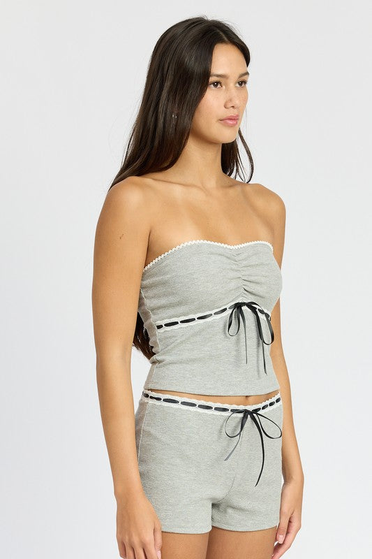 LACE TRIM TUBE TOP H GREY by Emory Park | Fleurcouture