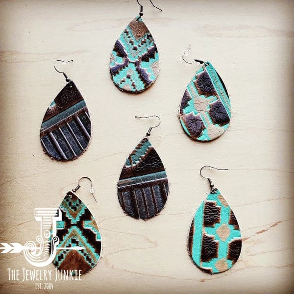 Large Teardrop Earrings in Navajo green Jewelry by The Jewelry Junkie | Fleurcouture