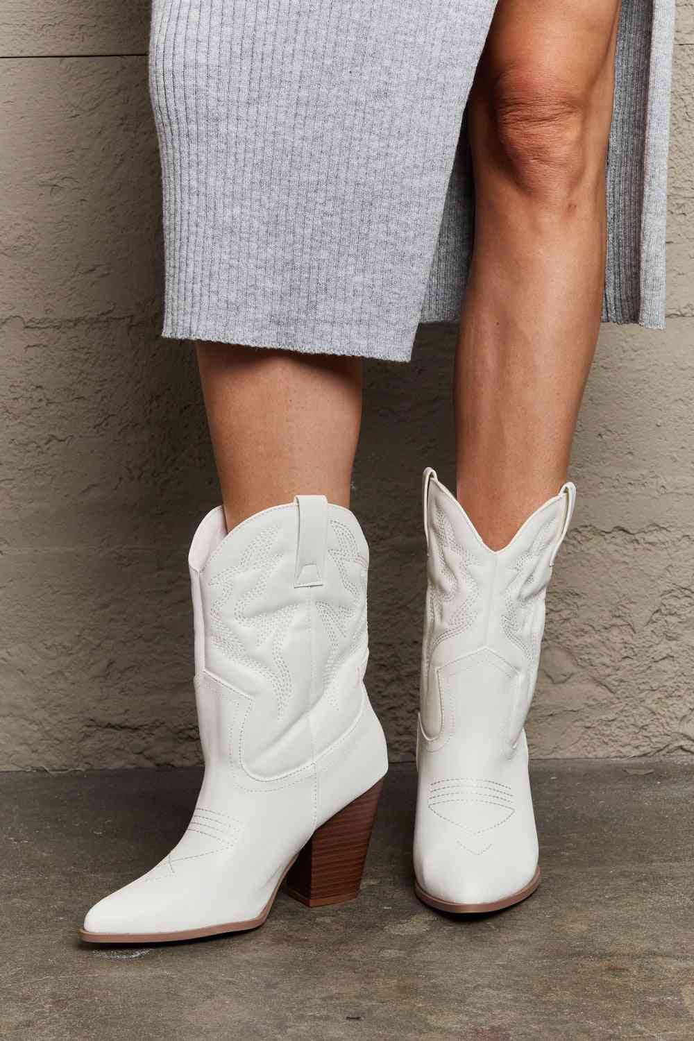 Legend Footwear Bella Cowboy Boots White 6 by Trendsi | Fleurcouture