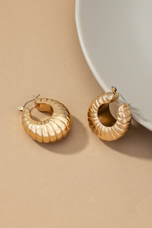 Lightweight puffy clam shell pattern hoop earrings Gold one size by LA3accessories | Fleurcouture