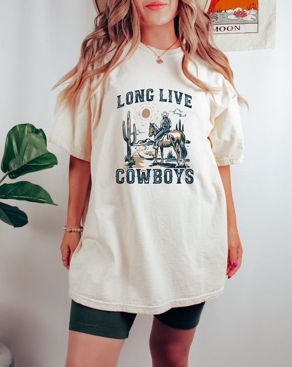 Long Live Cowboys Graphic Tee Women&