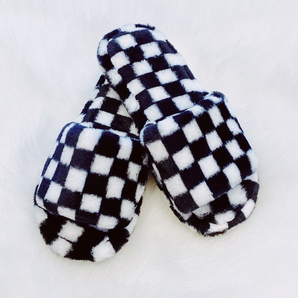 Luxe Lounge Checker Cozy Slippers Black S/M by Ellison and Young | Fleurcouture