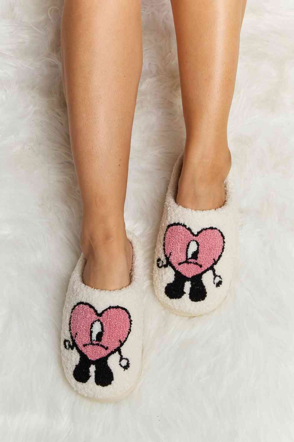 Melody Love Heart Print Plush Slippers Dusty Pink S by Trendsi | Fleurcouture