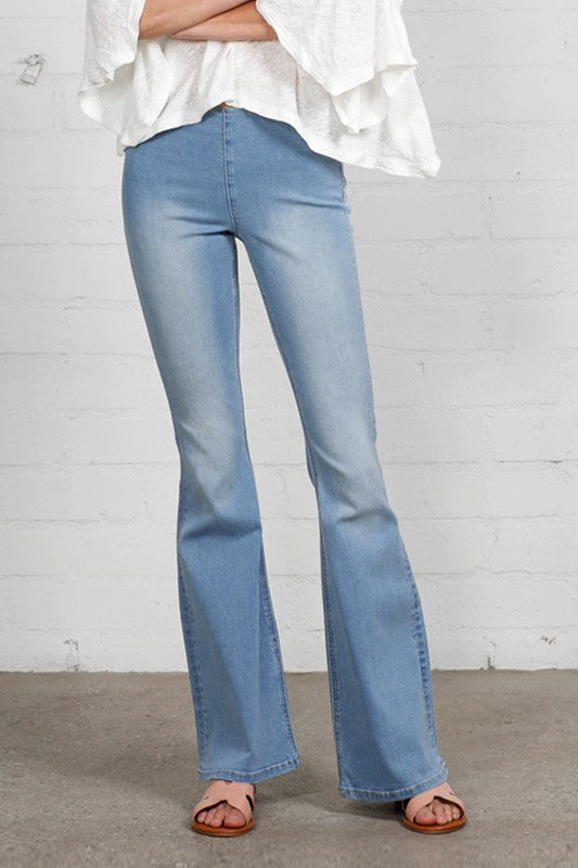 Mid Rise Banded Wide Flare Jeans LIGHT S by Denim Lab USA | Fleurcouture