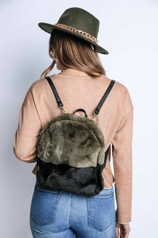 MINI TWO TONED FURRY BACKPACK Os by Bella Chic | Fleurcouture