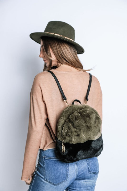 MINI TWO TONED FURRY BACKPACK Os by Bella Chic | Fleurcouture