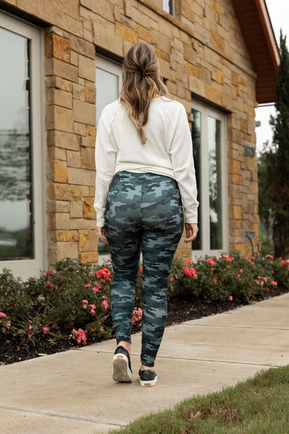 NEW Camo 2.0 Leggings Camo by Julia Rose | Fleurcouture