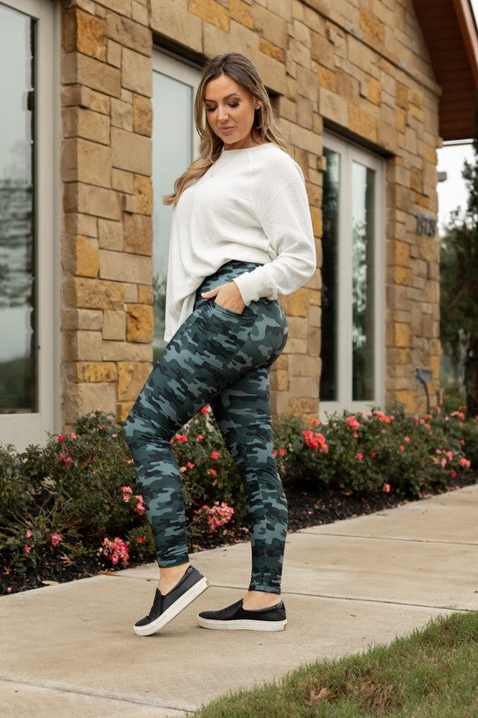 NEW Camo 2.0 Leggings Camo by Julia Rose | Fleurcouture