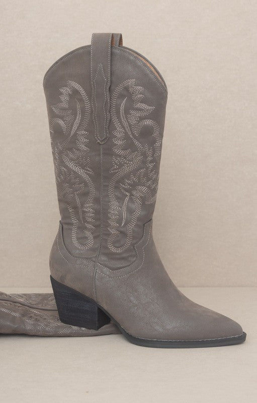 Oasis Society Amaya - Classic Western Boot by Oasis Society | Fleurcouture