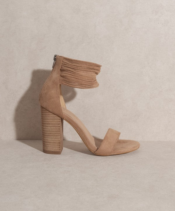 OASIS SOCIETY Blair - Thick Ankle Strap Block Heel WHITE by Oasis Society | Fleurcouture