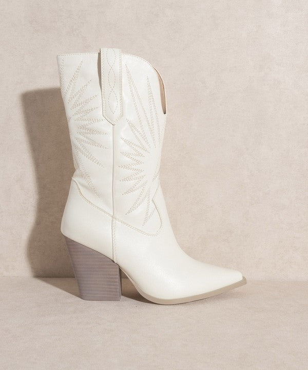 OASIS SOCIETY Emersyn - Starburst Embroidery Boots WHITE 7.5 by Oasis Society | Fleurcouture