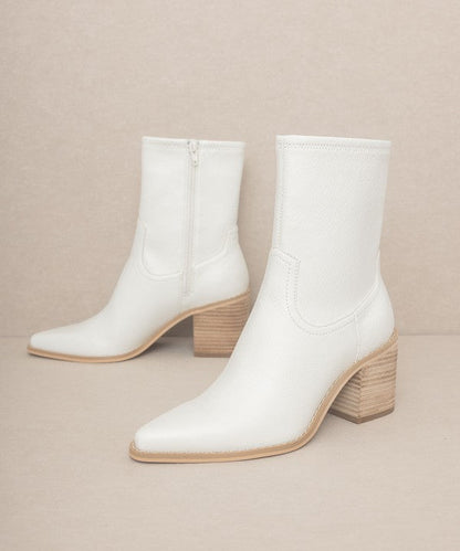 OASIS SOCIETY Vienna - Sleek Ankle Hugging Booties by Oasis Society | Fleurcouture