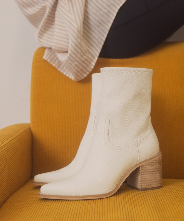 OASIS SOCIETY Vienna - Sleek Ankle Hugging Booties by Oasis Society | Fleurcouture