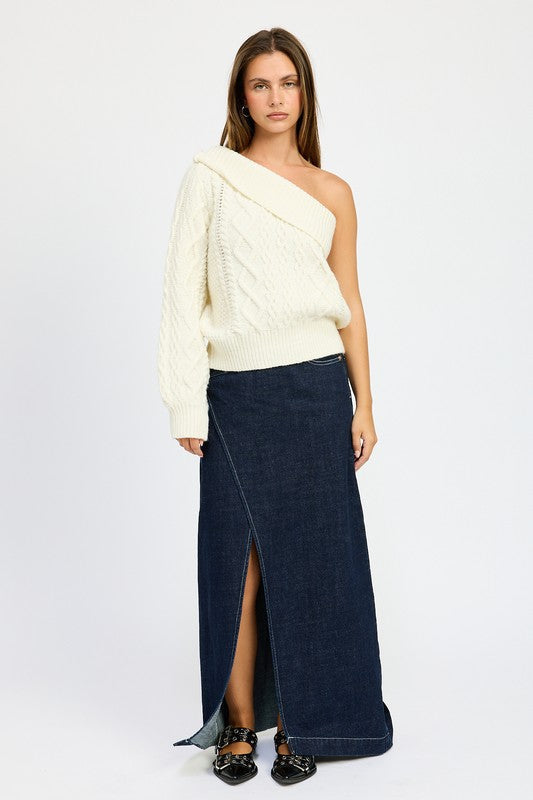 OVERSIZED ONE SHOULDER SWEATER by Emory Park | Fleurcouture