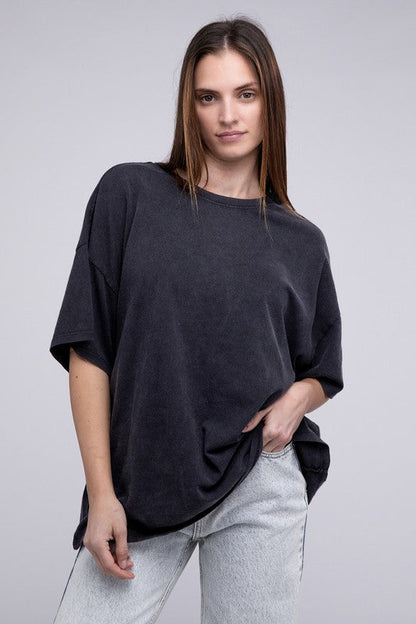 Oversized T-Shirt by HYFVE | Fleurcouture