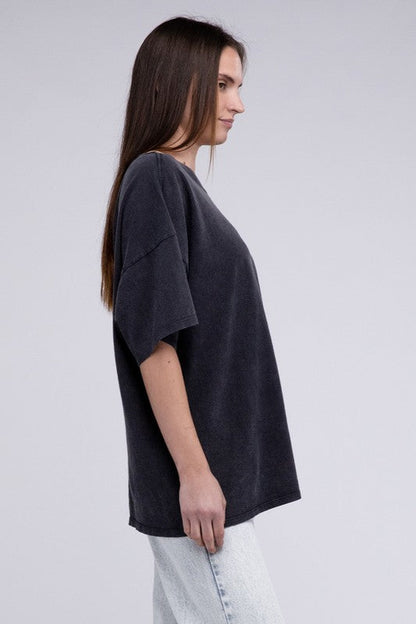 Oversized T-Shirt by HYFVE | Fleurcouture