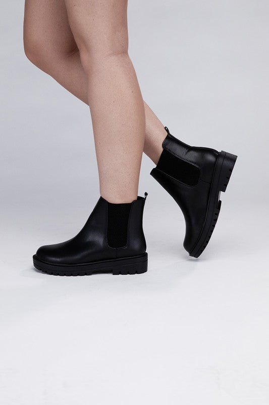 Paden Booties BLACK 5.5 by Fortune Dynamic | Fleurcouture