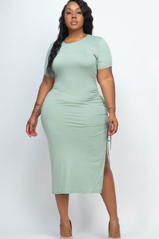 Plus size Ruched Short Sleeve Midi Dress Green Bay 1XL by Capella | Fleurcouture