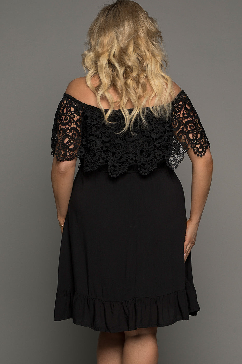 Plus Size Tassel Tie Spliced Lace Off-Shoulder Dress Black Women&