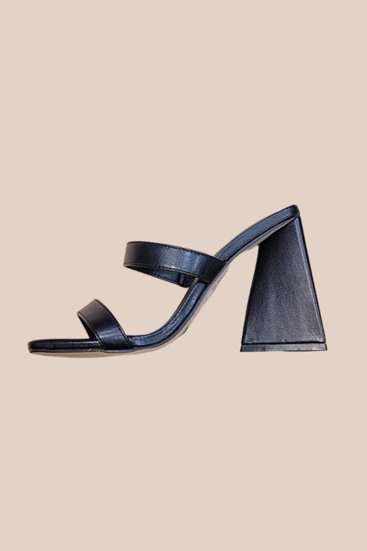 PREMIERE-10-HIGH HEEL MULES BLACK 6.5 by Let&