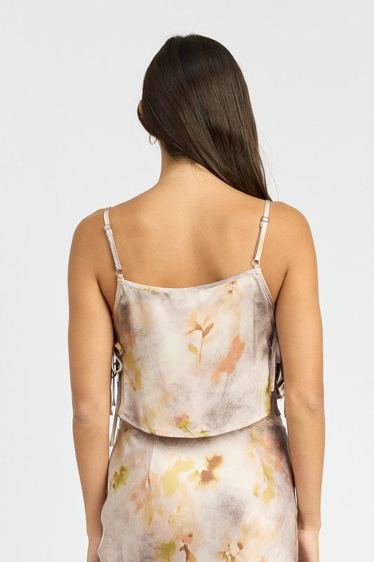 PRINTED CAMI WITH SIDE DRAWSTRINGS MAUVE by Emory Park | Fleurcouture
