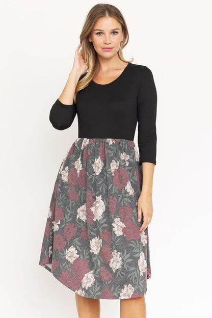 Quarter Sleeve Midi Dress by EG fashion | Fleurcouture
