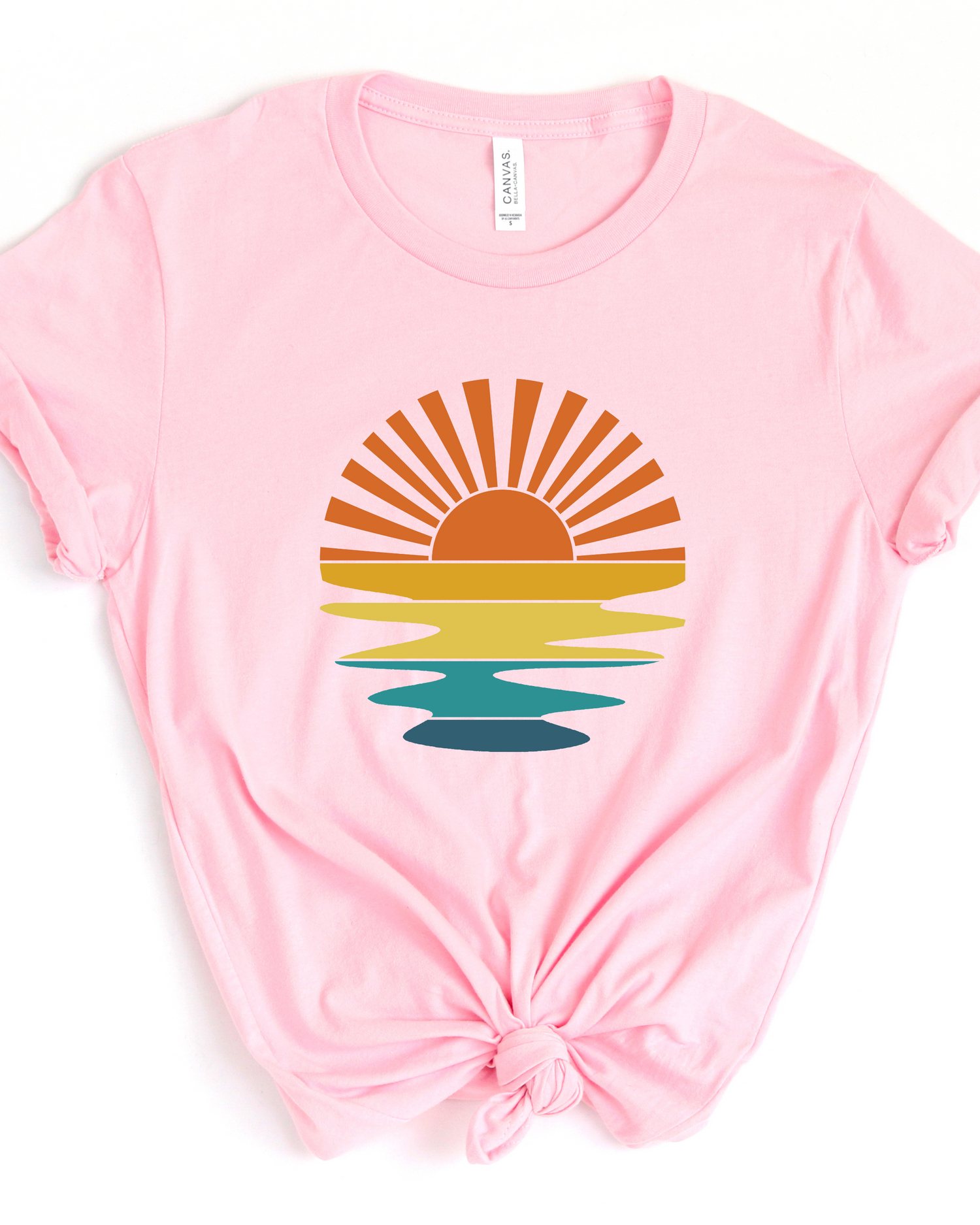 RETRO SUNSET TEE (BELLA CANVAS) by LL | Fleurcouture