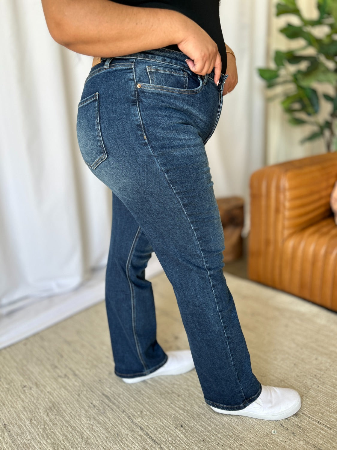 RFM Full Size High Rise Straight Tummy Control Jeans Medium Women&