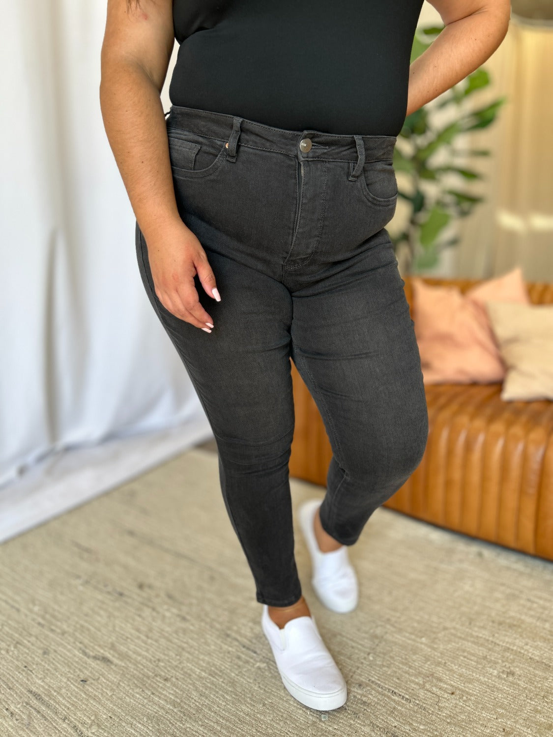 RFM Full Size High Rise Tummy Control Skinny Jeans Black Women&