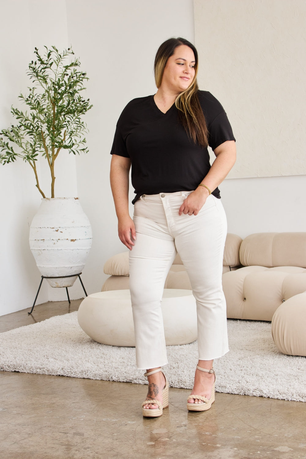 RFM Mini Mia Full Size Tummy Control High Waist Raw Hem Jeans Off White Jeans by Trendsi | Fleurcouture