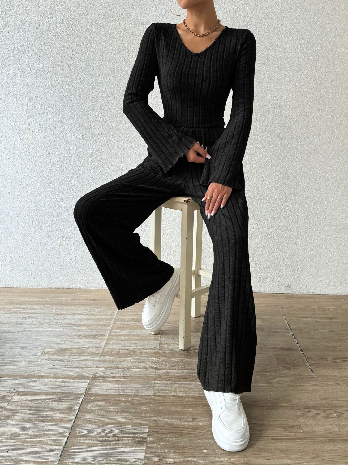 Ribbed V-Neck Long Sleeve Top and Pocketed Pants Set Women&