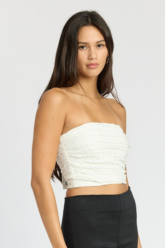 RUCHED TUBE TOP WHITE by Emory Park | Fleurcouture